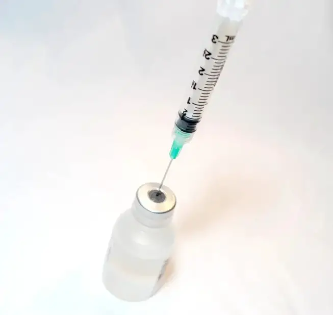 syringe photo