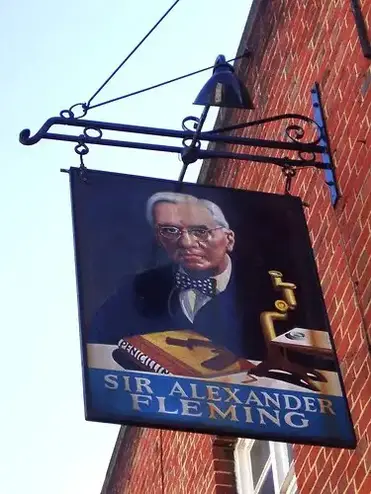 Sir Alexander Fleming, Paddington, W2 Ewan-M alexander fleming photo