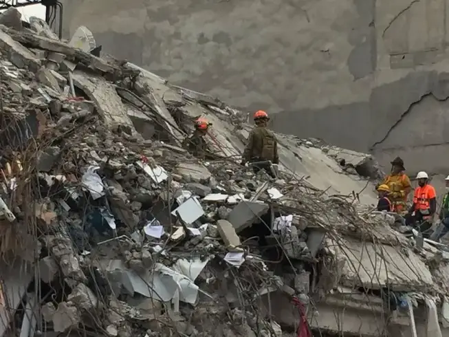 Mexico: Israeli search & rescue team in action IsraelMFA earthquake mexico photo