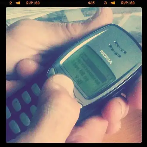 Pappa och Nokia 3210 mariahagglof nokia 3210 photo
