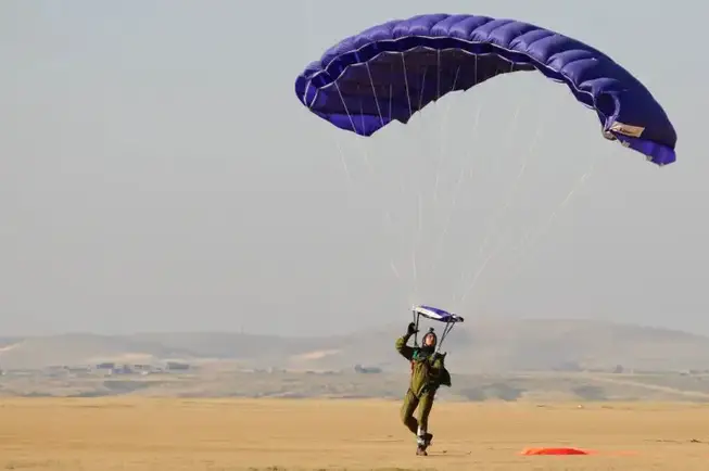 Professional Parachuting Israel Defense Forces parachute photo