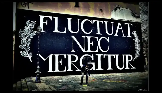 FLUCTUAT NEC MERGITUR mamasuco 13 novembre photo