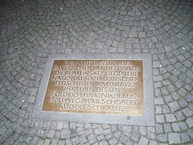 303 Odeonsplatz Munich 1923 Putsch David Holt London hitler 1923 photo
