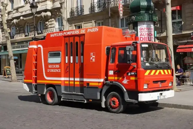pompiers paris photo