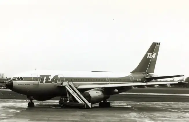 Airbus, A-300B by San Diego Air & Space Museum Archives airbus a300b photo