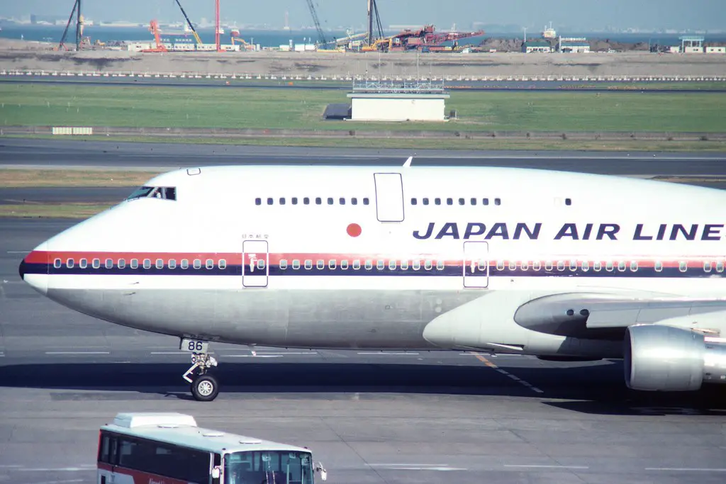 japan air lines photo
