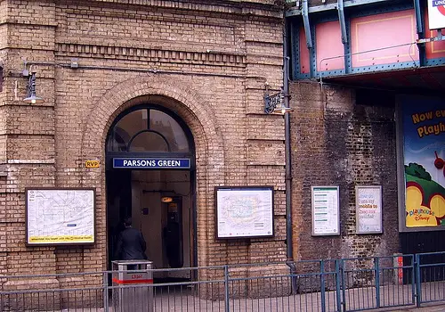 parsons green station photo